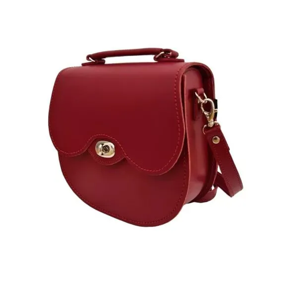 Handmade Leather Twist Lock Saddle Bag